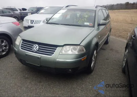 2003 Volkswagen Passat Glx from USA, damaged, VIN WVWWH63B53E137185